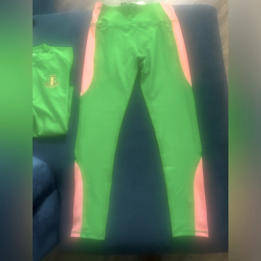 AKA OUTFIT NEW SIZE L